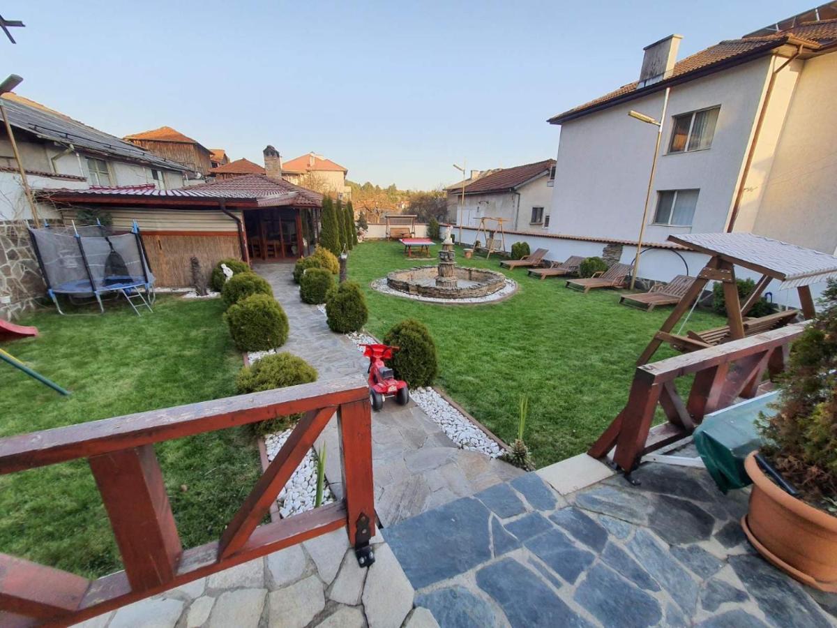 Къща За Гости Аси Dospat Exteriér fotografie